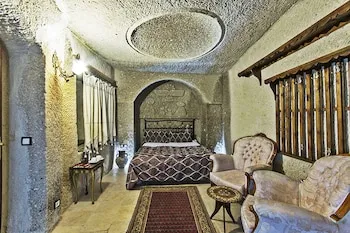 Antique Terrace Suites