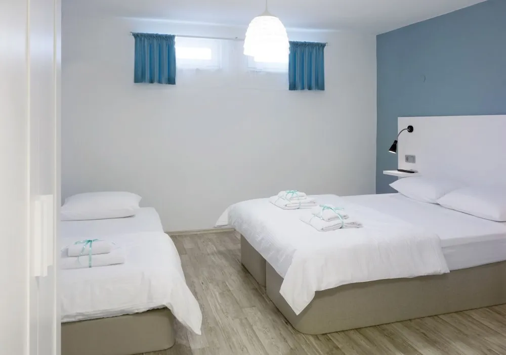 Ekonomik Çift Kişilik Oda (Bodrum Kat)