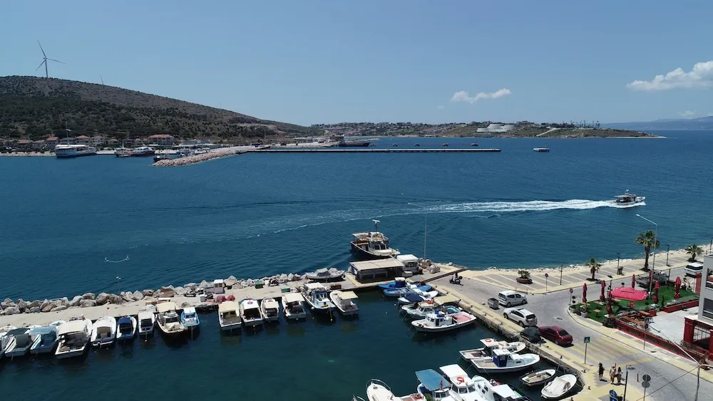 Deluxe Tek Büyük Yataklı Oda, Balkon, Deniz Manzaralı