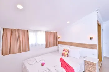Anfora Hotel