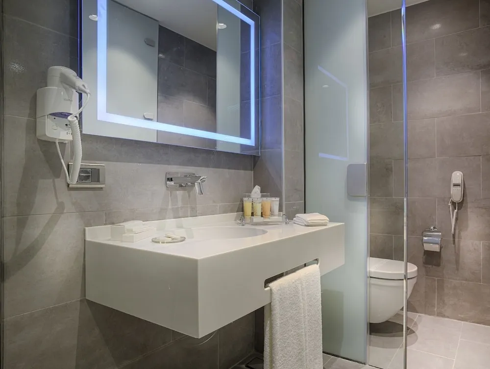 Suite Room