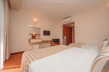 Sundia By Liberty Suncity