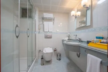 Sundia By Liberty Suncity