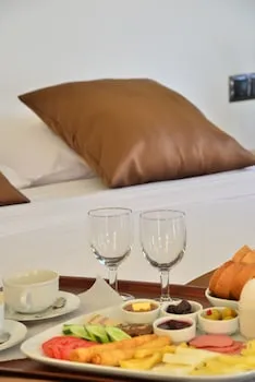 İnanlar Deluxe Hotel & Bungalow