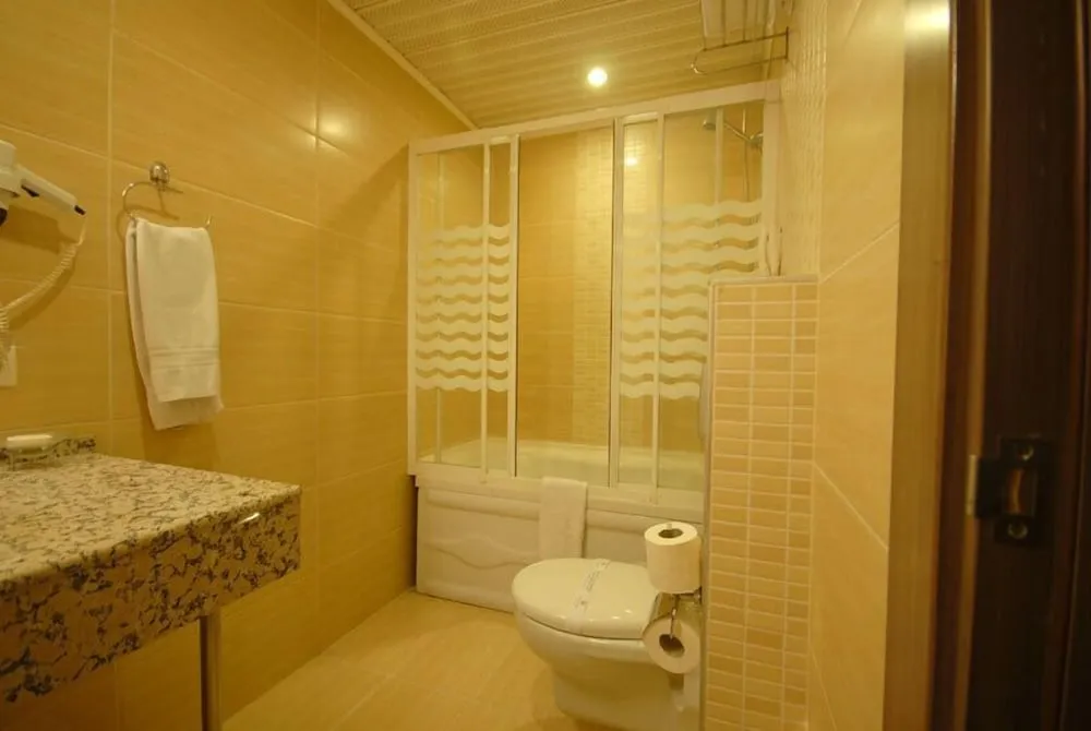 Standard Üç Kişilik Oda