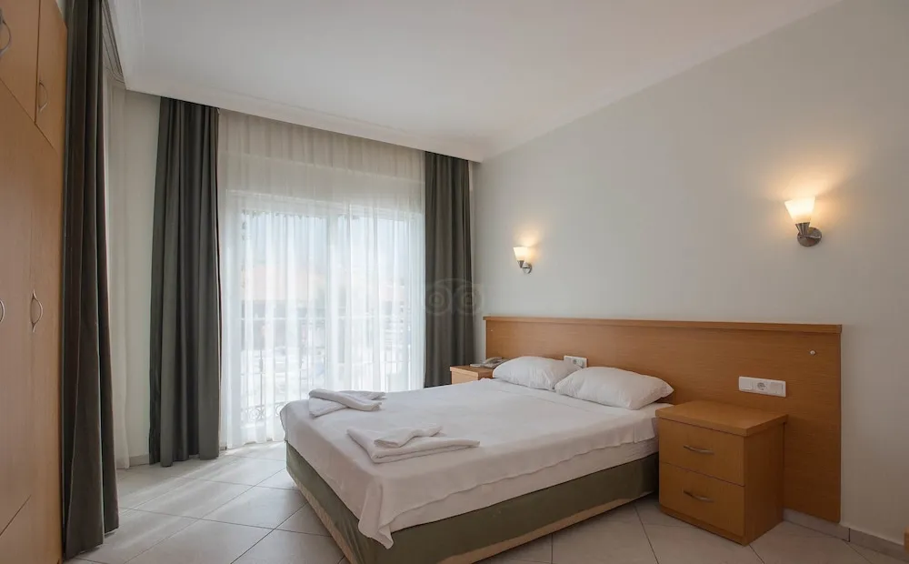 Deluxe Tek Büyük veya İki Ayrı Yataklı Oda