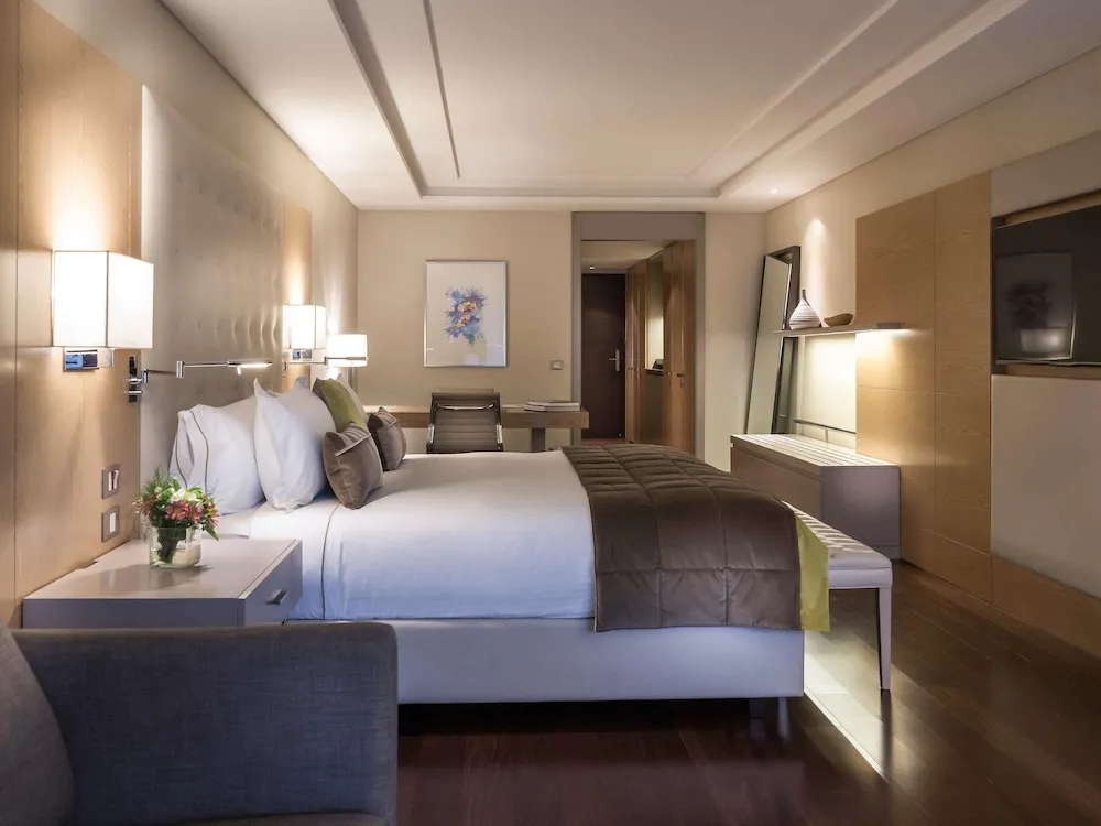 Executive Oda, 1 En Büyük (King) Boy Yatak ve Çekyat, Balkon