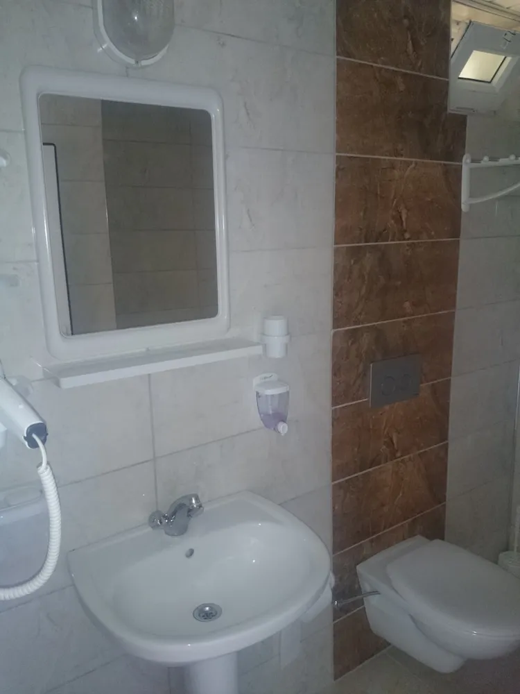Tek Büyük veya İki Ayrı Yataklı Oda