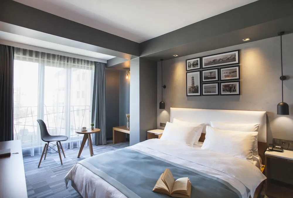 Deluxe Tek Büyük veya İki Ayrı Yataklı Oda, Sigara İçilebilir, Şehir Manzaralı
