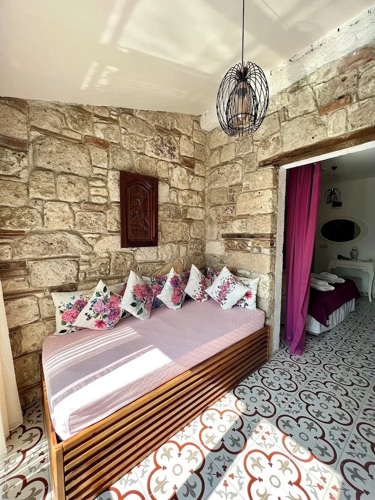 Standard Oda, Sigara İçilmez, Havuz Manzaralı