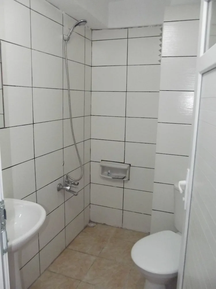 Standard Üç Kişilik Oda