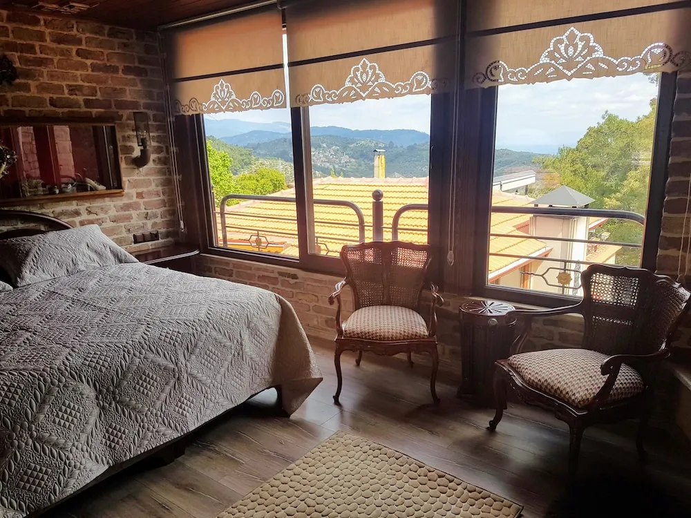 Deluxe Üç Kişilik Oda, 1 Çift Kişilik Yatak ve Çekyat