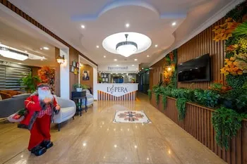Lopera Beach Hotel