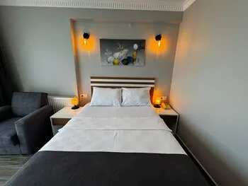 Lopera Beach Hotel
