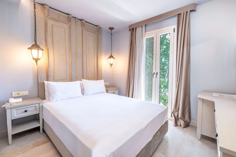 Deluxe Oda, Bahçe Manzaralı