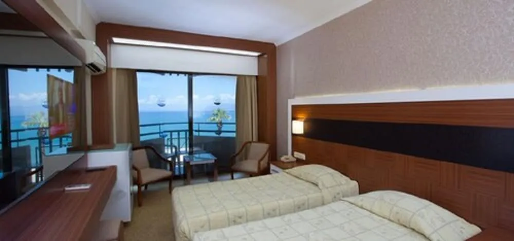 İki Ayrı Yataklı Oda, Balkon, Deniz Manzaralı