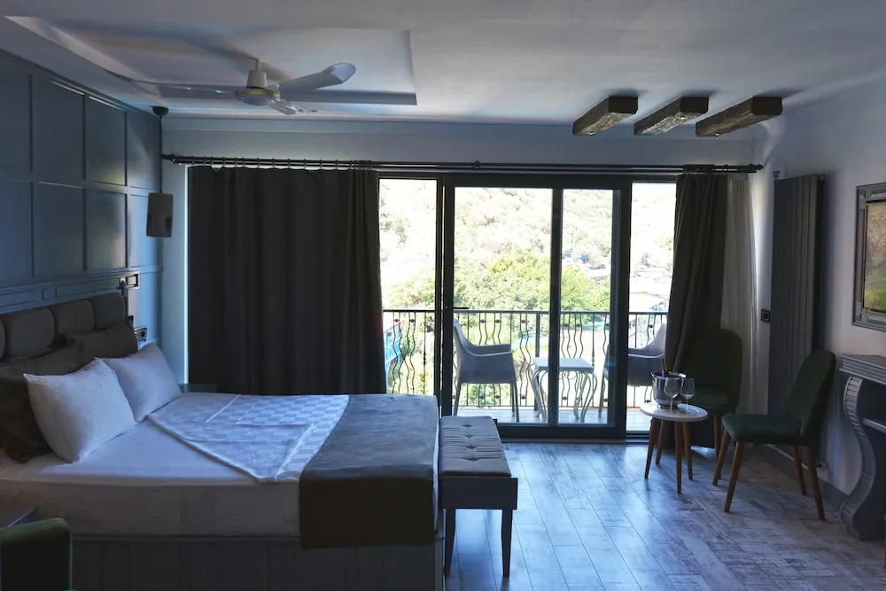 Deluxe Penthouse, 1 Bedroom, Balcony, Sea View