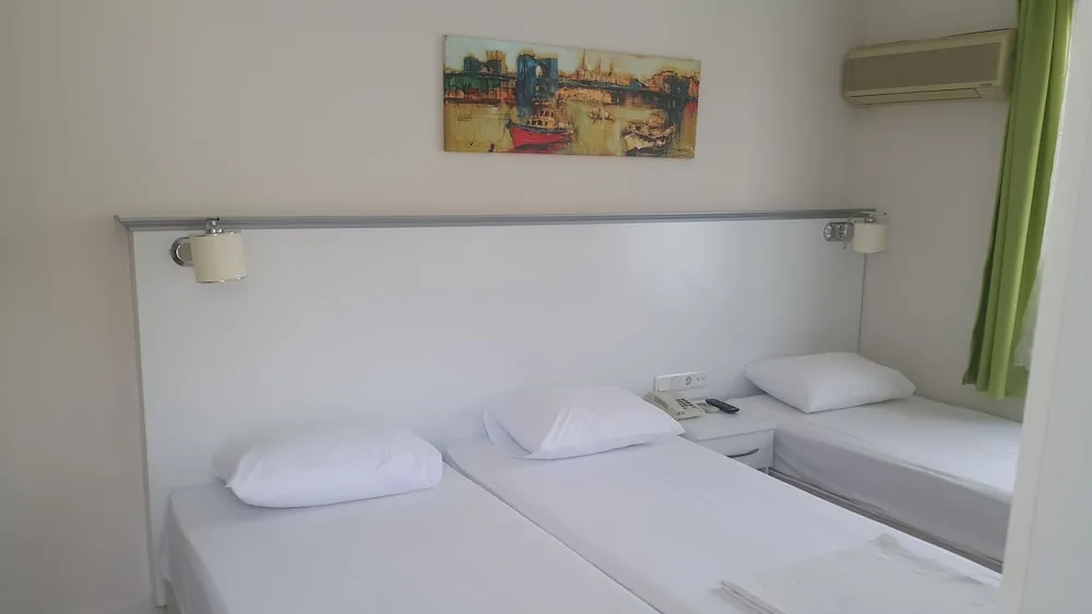 Üç Kişilik Oda, Balkon