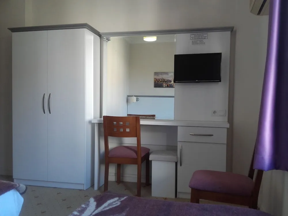 Standard İki Ayrı Yataklı Oda, Kısmi Deniz Manzaralı