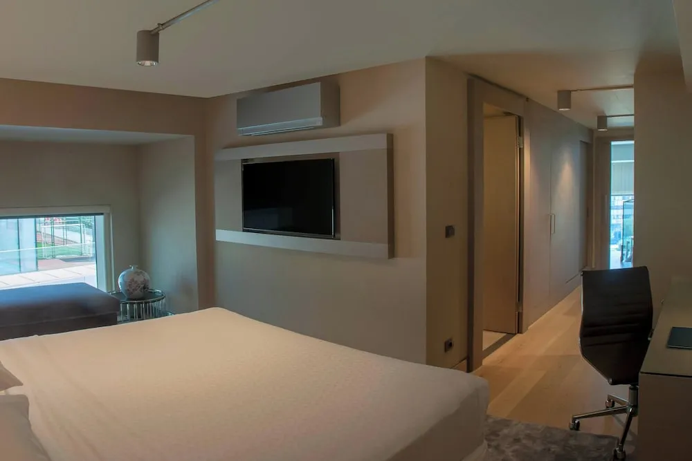 Çatı Katı (Loft), 2 Yatak Odası, Şehir Manzaralı, Köşe