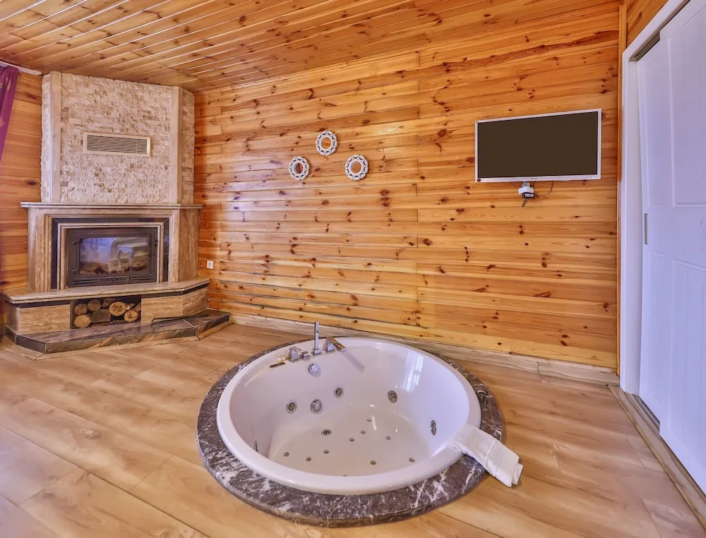 Somine Garden and Pool View Bungalow