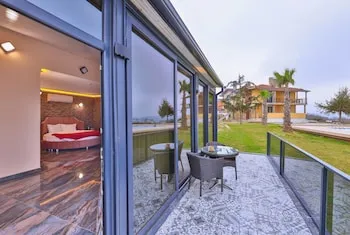 Ağva Teras Garden Hotel & Bungalow