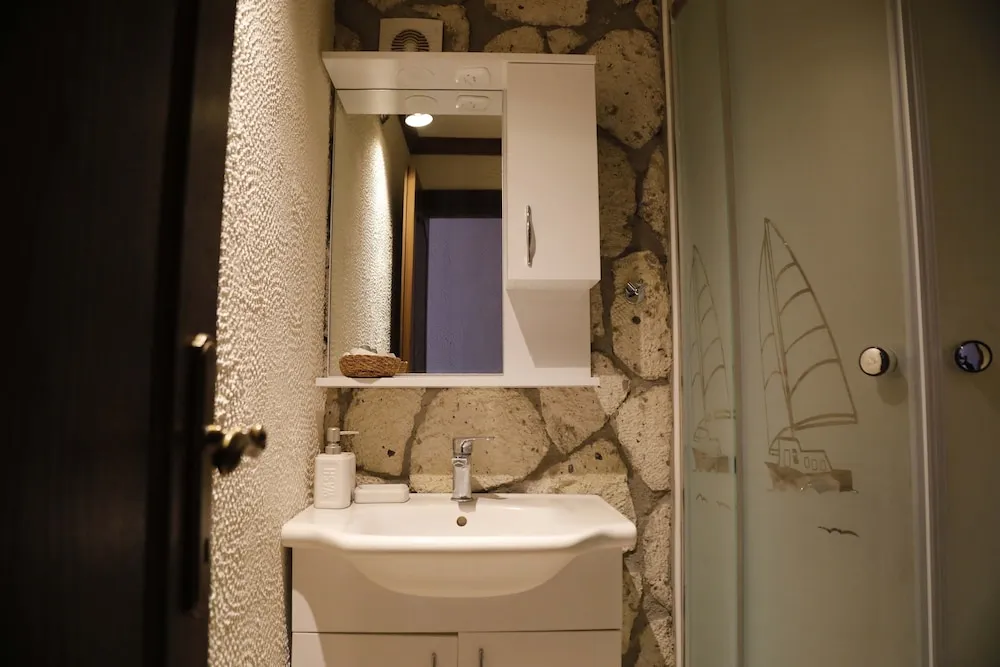 Luxury Tek Büyük veya İki Ayrı Yataklı Oda
