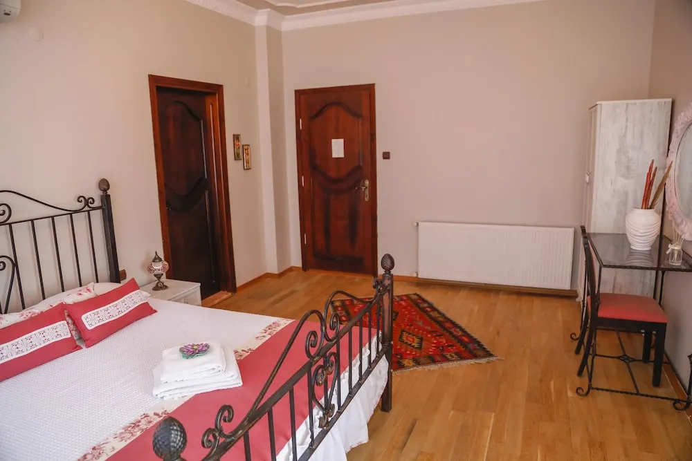 Luxury Süit, Sıcak Su Küveti
