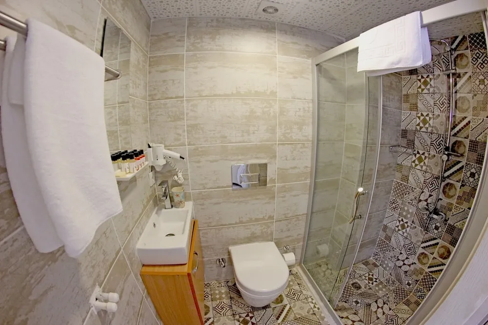 Standard Üç Kişilik Oda