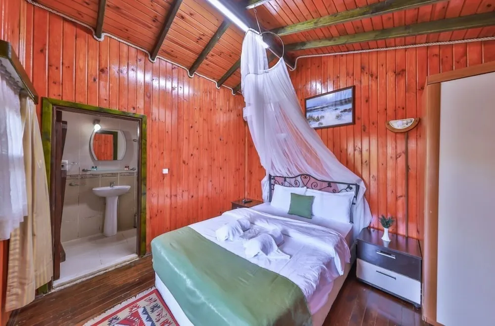 Garden View Bungalow