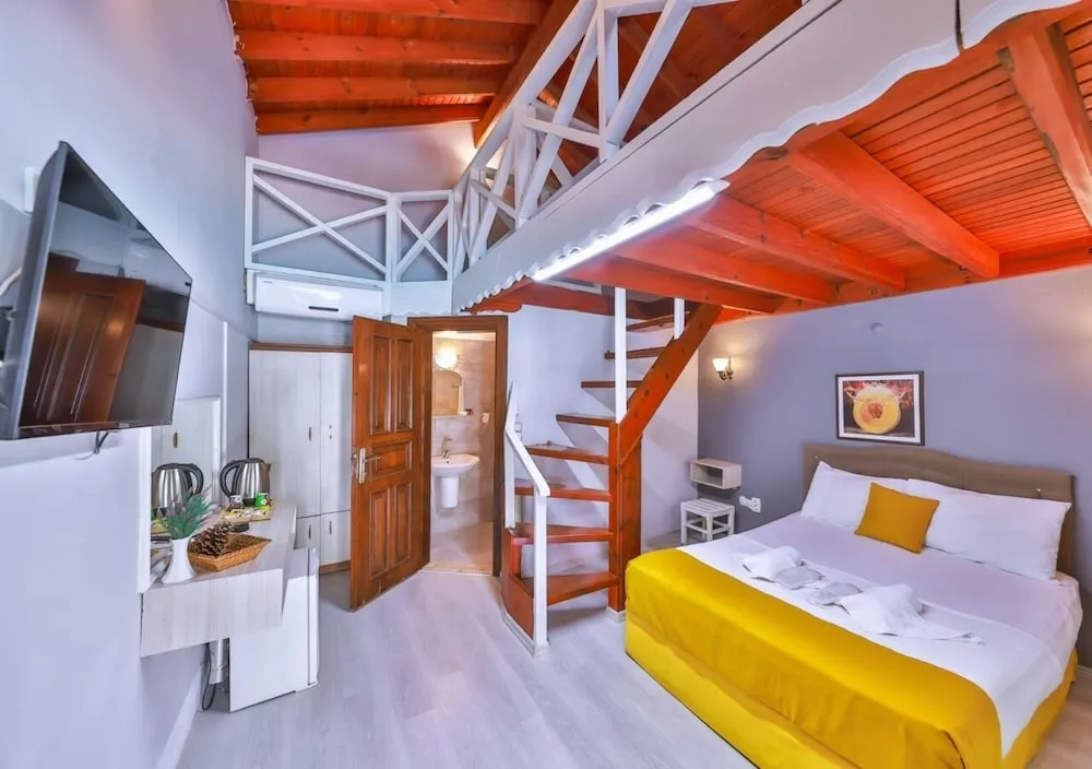 Duplex Bungalow with Pool and River View