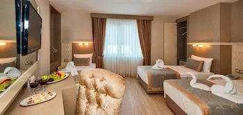 Marcello Hotel