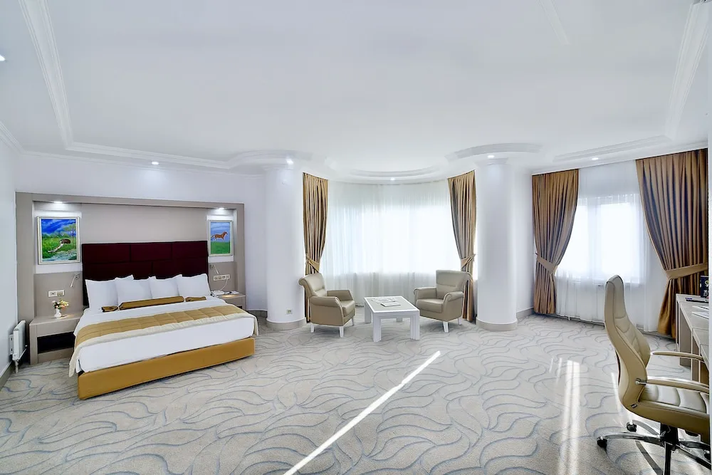 King Suite