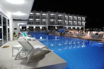 The Green Oasis Otel & Spa