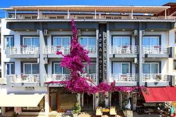 Bora Hotel