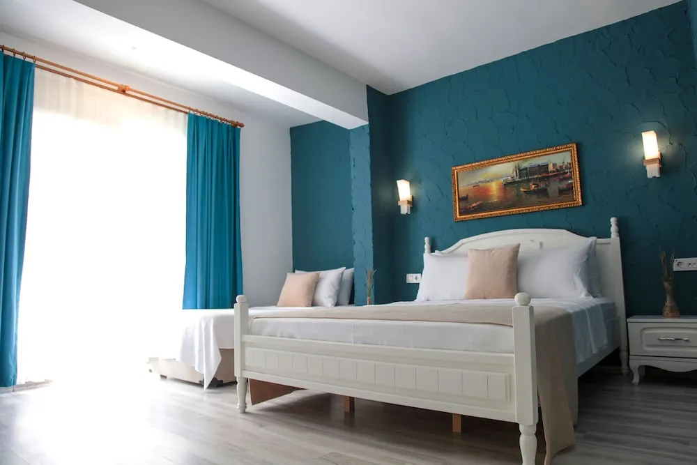 Family Üç Kişilik Oda