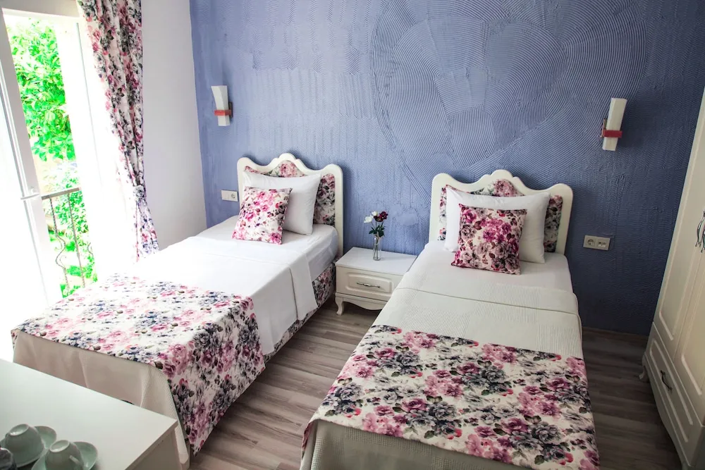 İki Ayrı Yataklı Oda