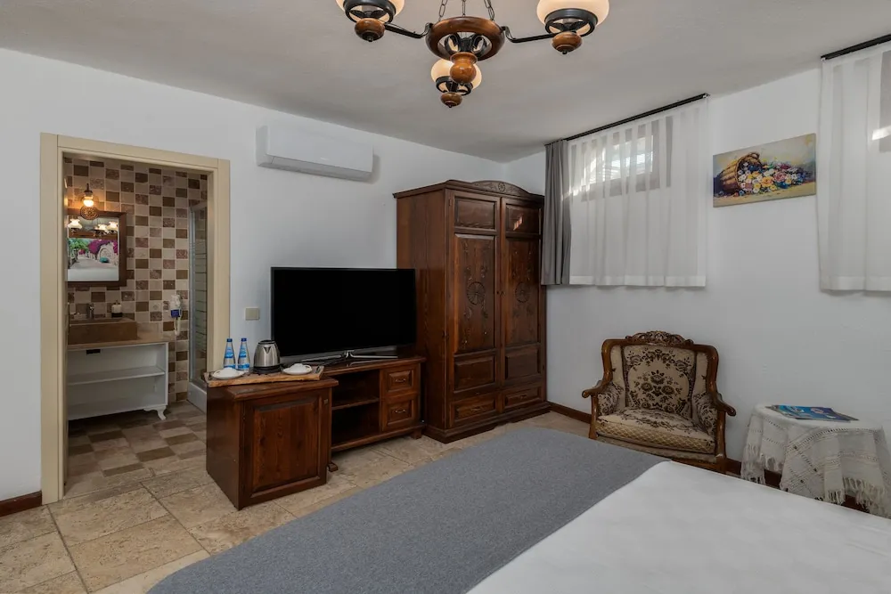 Economy Oda (Bodrum Kat)