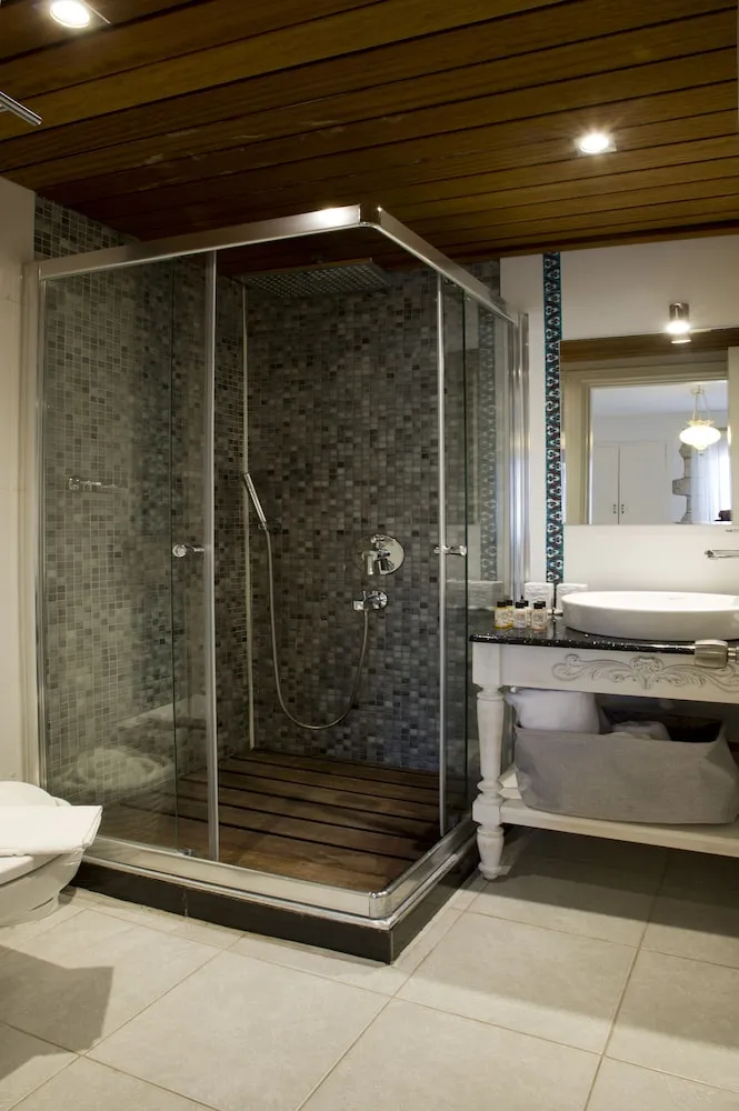 Deluxe Tek Büyük Yataklı Oda, Sigara İçilmez