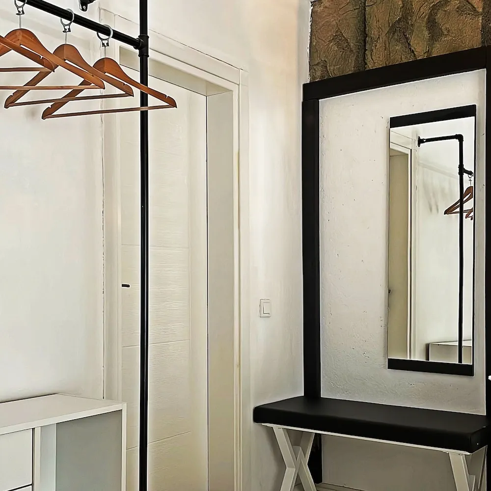 Tek Büyük Yataklı Oda, Balkon