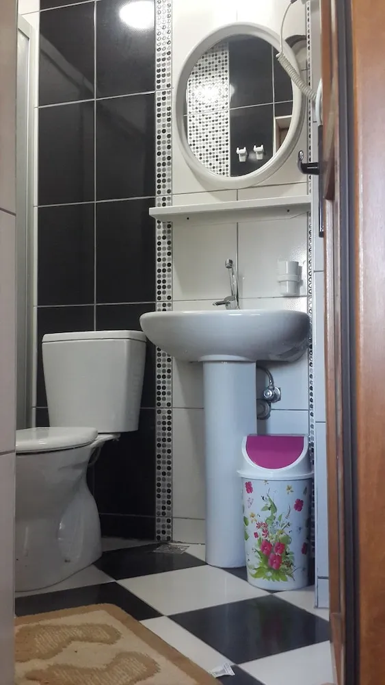 Standard Üç Kişilik Oda