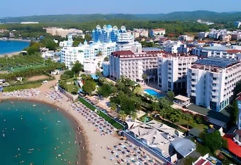 Queen Resort Alanya