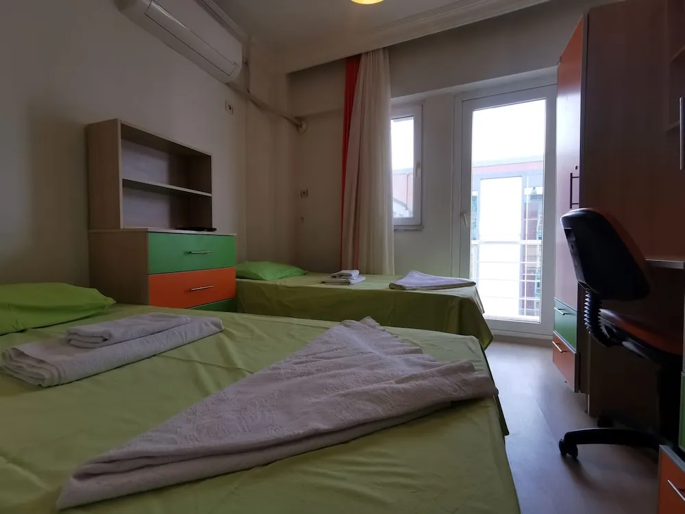Economy İki Ayrı Yataklı Oda, 2 Tek Kişilik Yatak