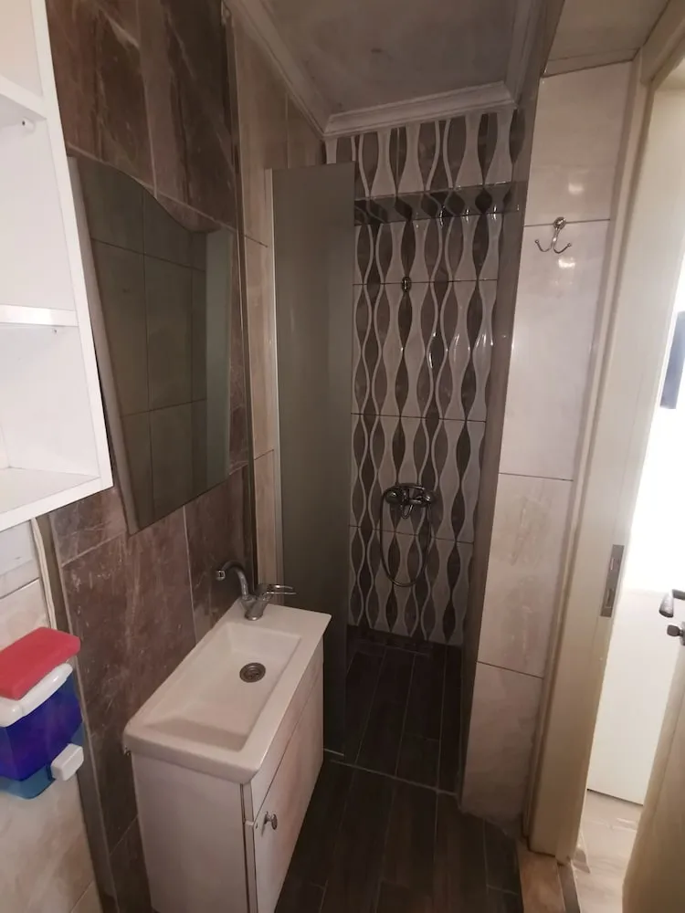 Basic Üç Kişilik Oda, 1 Yatak Odası