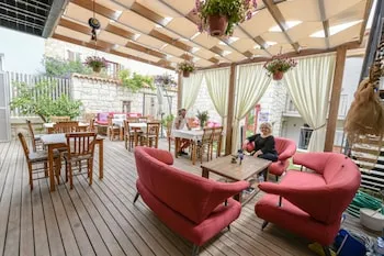 Alacati Cona Butik Otel