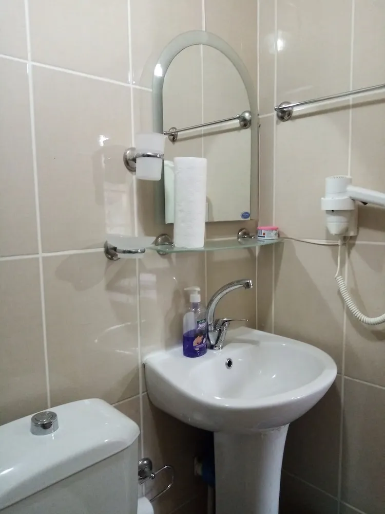 Tek Büyük Yataklı Oda, Özel Banyo