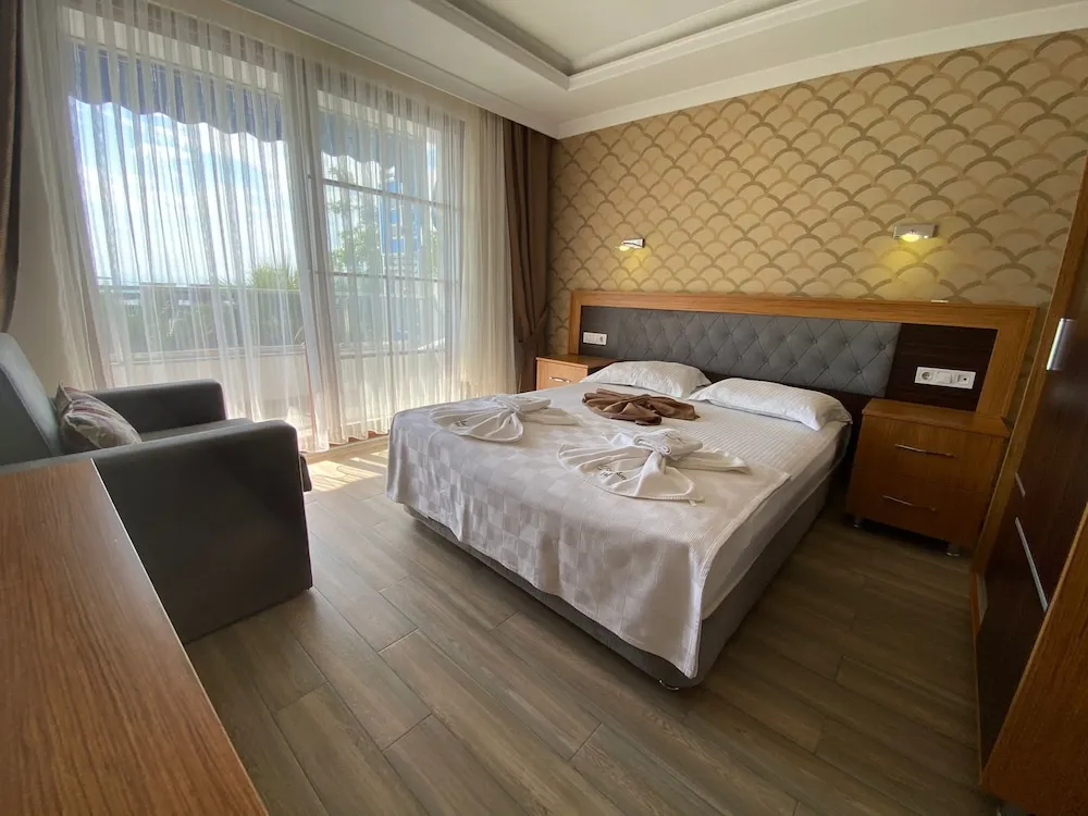 Comfort Tek Büyük Yataklı Oda