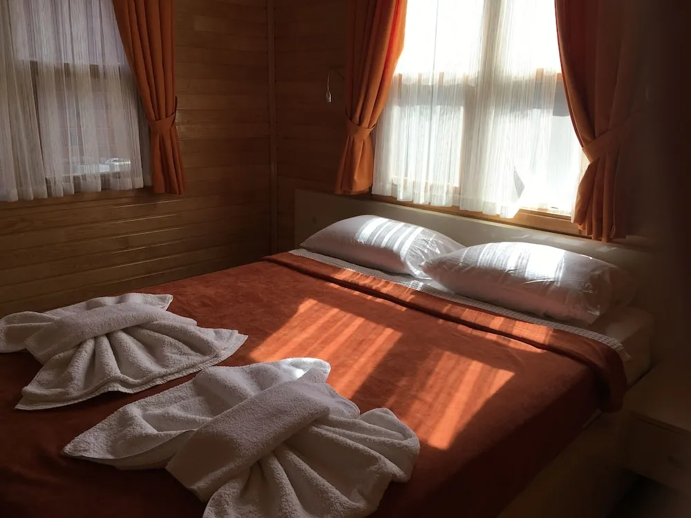 Superior Bungalov, 1 Yatak Odası, Küçük Mutfak, Bahçeli