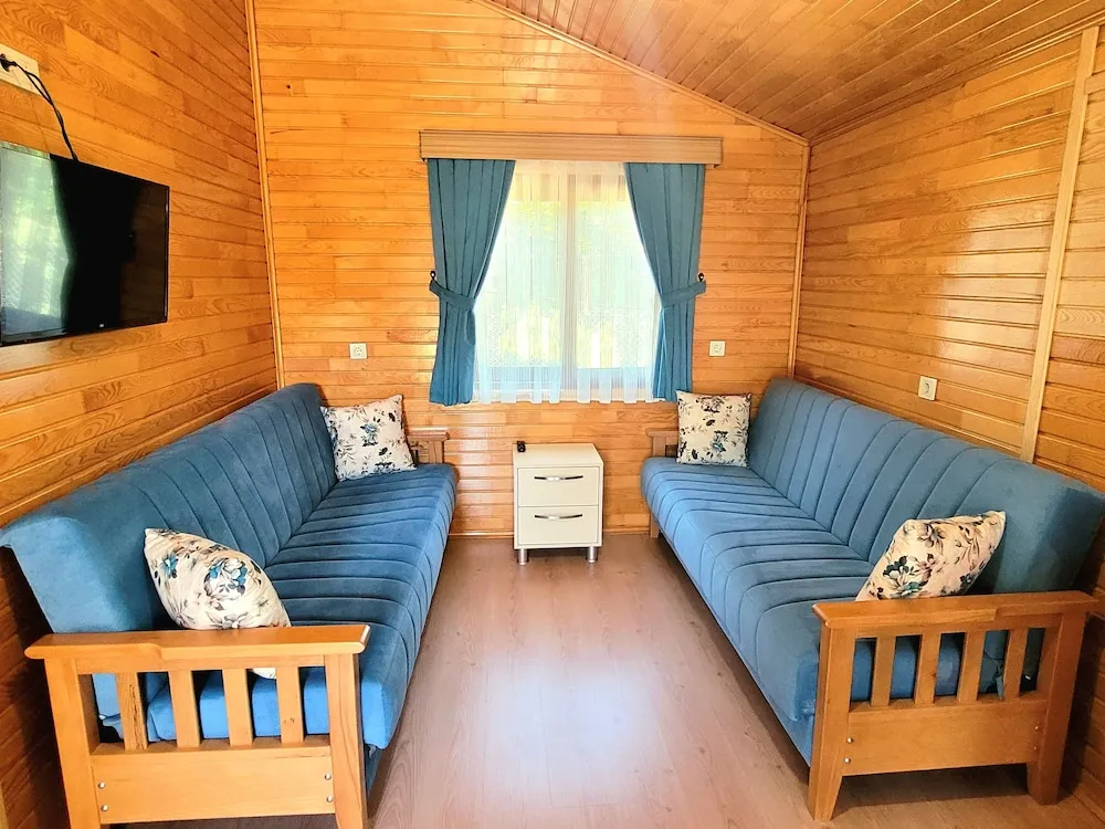 Superior Bungalov, 1 Yatak Odası, Küçük Mutfak, Bahçeli