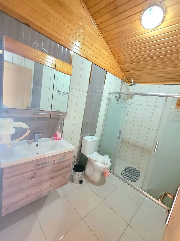 Superior Bungalov, 1 Yatak Odası, Küçük Mutfak, Bahçeli